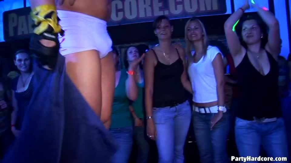 A deepthorat in the middle of the dance floor