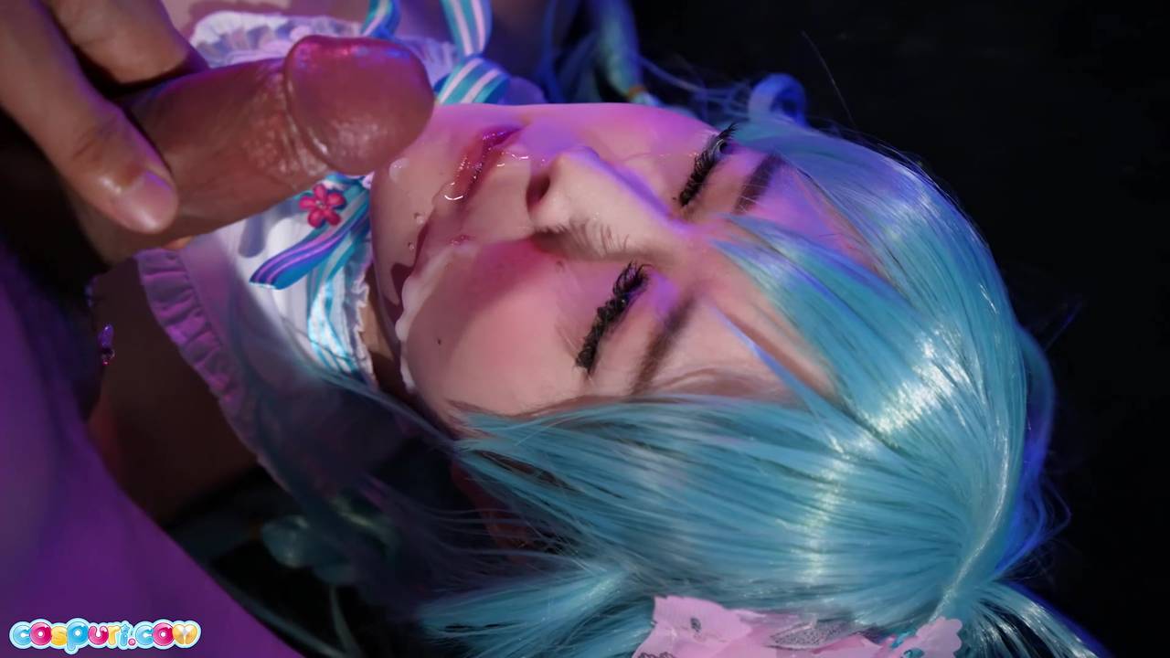 Ria Kurumi doused with cum from multiple dicks on a gangbang