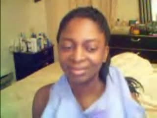 A black woman who moves her ass well!